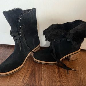 Timberland Suede Lug Heel Boot *Like New!